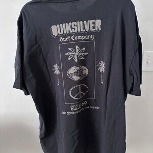 Men's Quicksilver Surf Company T-Shirt Large, Washed but not worn
